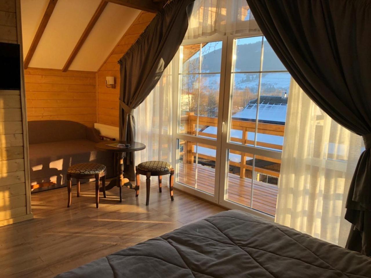 Cottage Familiya Verkhovyna Ngoại thất bức ảnh