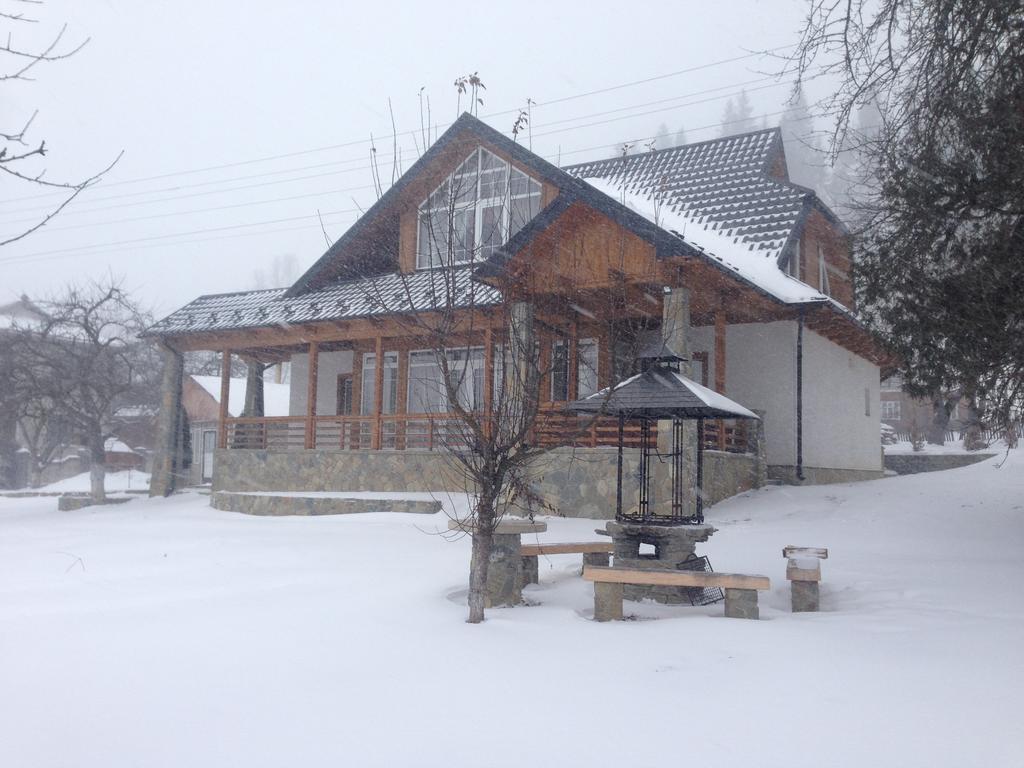 Cottage Familiya Verkhovyna Ngoại thất bức ảnh