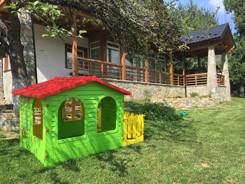Cottage Familiya Verkhovyna Ngoại thất bức ảnh